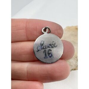 Vintage Wells Sterling Sweet 16 Charm Round Disc Sweetheart‎ Bracelet Pendant